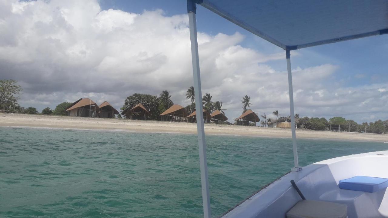 Wera Beach Kadumbul Dış mekan fotoğraf