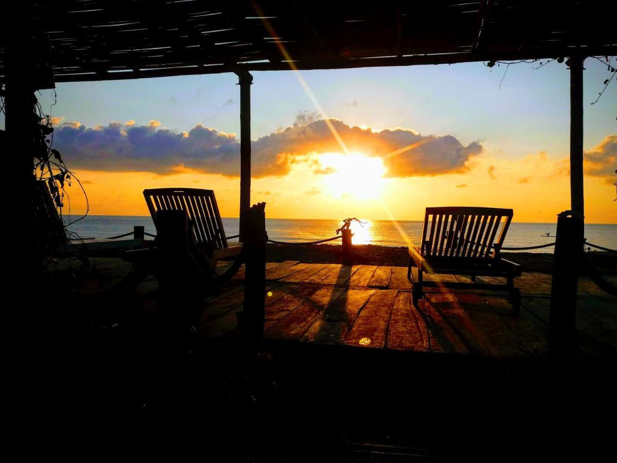 Wera Beach Kadumbul Dış mekan fotoğraf